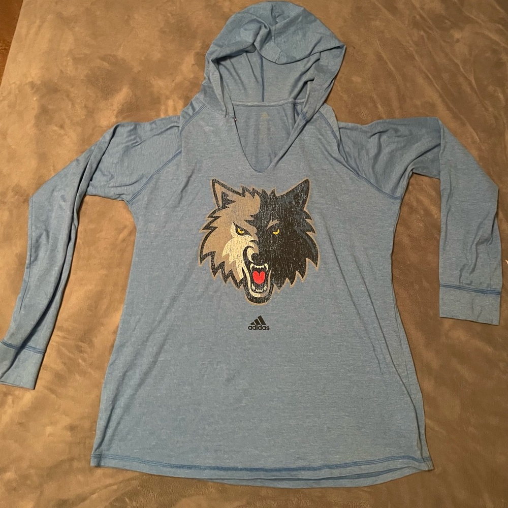 MN Timberwolves Women’s hooded long sleeve shirt